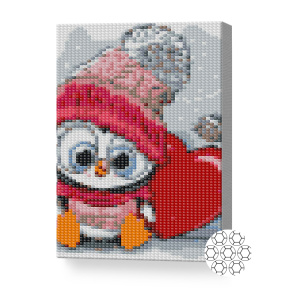 Pinguin în căciulă și inimă, 20x30 cm, mozaic cu diamante