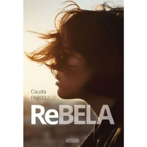Rebelă